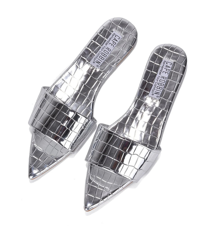 Metallics Mirror Pointed Flats, Silver