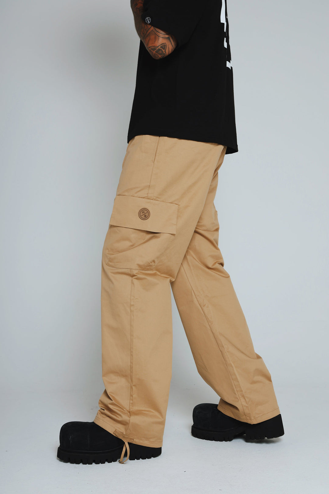 City Cargo Pants (Khaki)