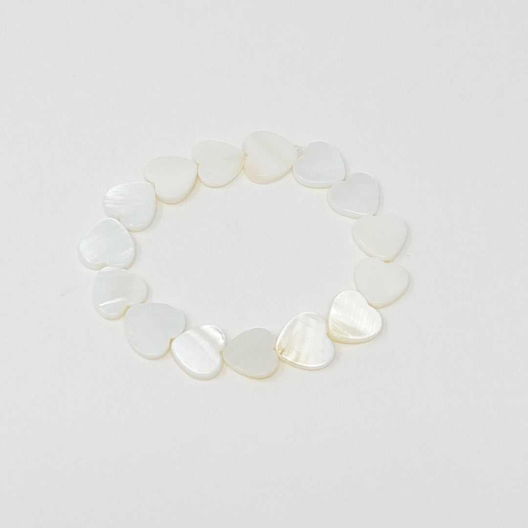 Shelly Heart Stretch Bracelet