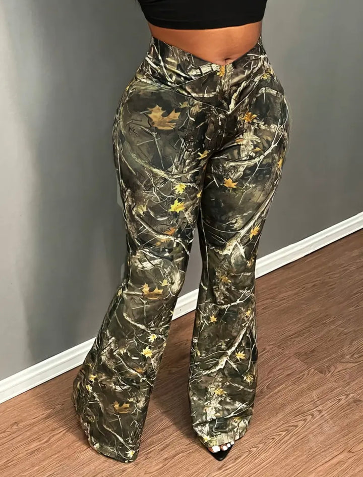 Camouflage Flare Pant