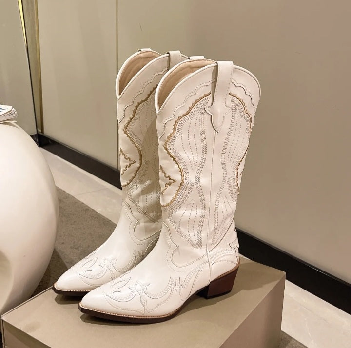 Chunky Heel, Embossed Western Cowboy Boots