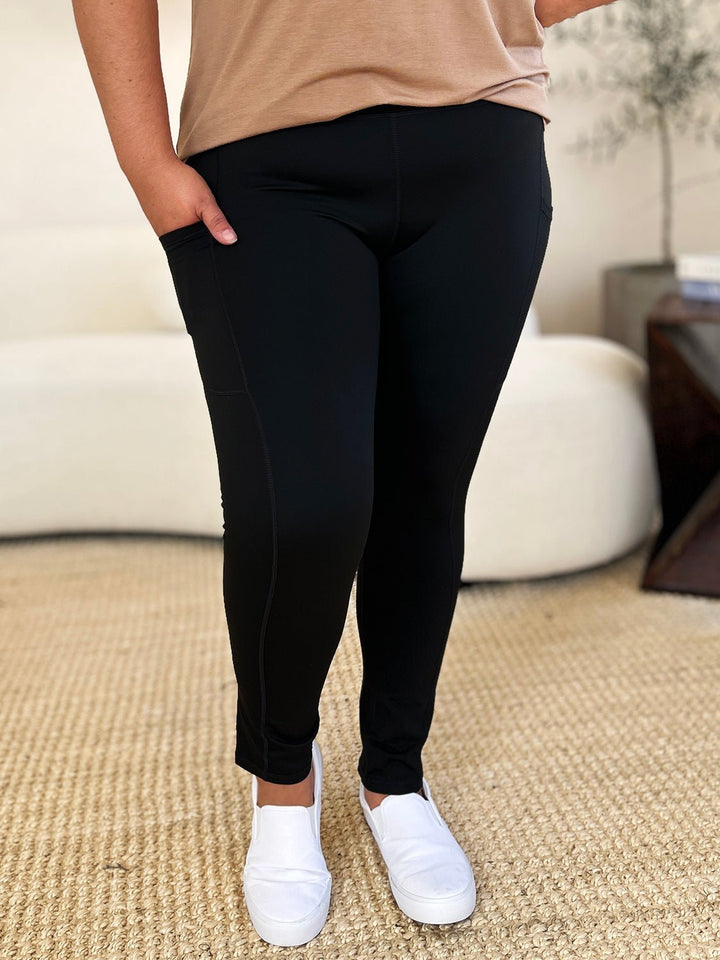 Wide Waistband Sports Leggings with pockets