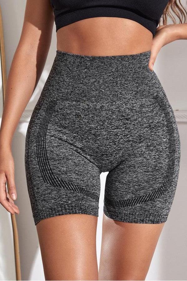 Seamless Scrunch Yoga Shorts, Grey - 7Kouture