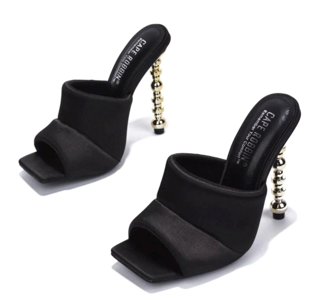 Baddie Black Heels, Size 7.5 - 7Kouture